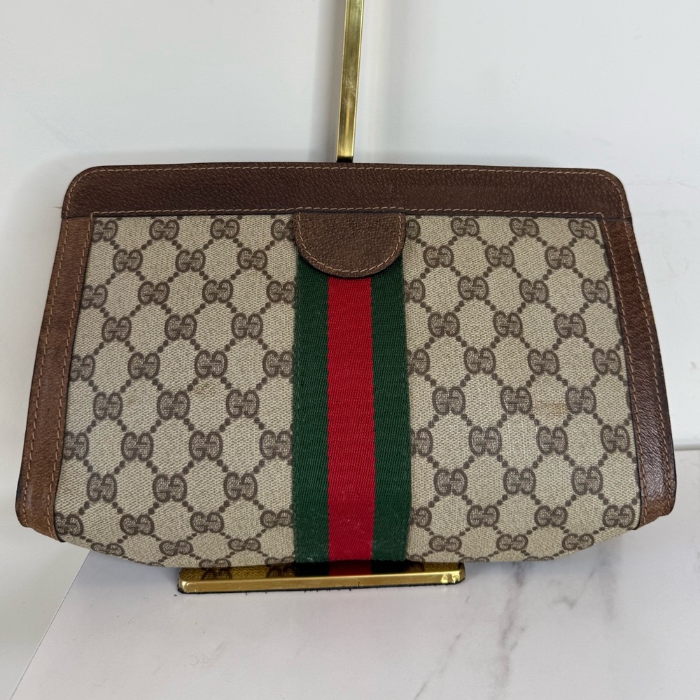 Gucci Brown Monogram Canvas Clutch with Green and Red Web Stripe - Picture 2 of 11